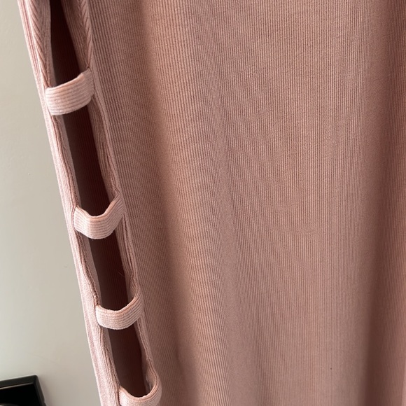 Perfect cut out dress so flattering on! Never worn! - Picture 3 of 4